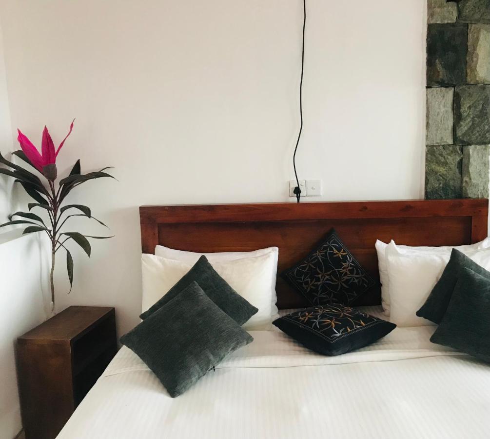 Hotel Ella Hide View Zewnętrze zdjęcie